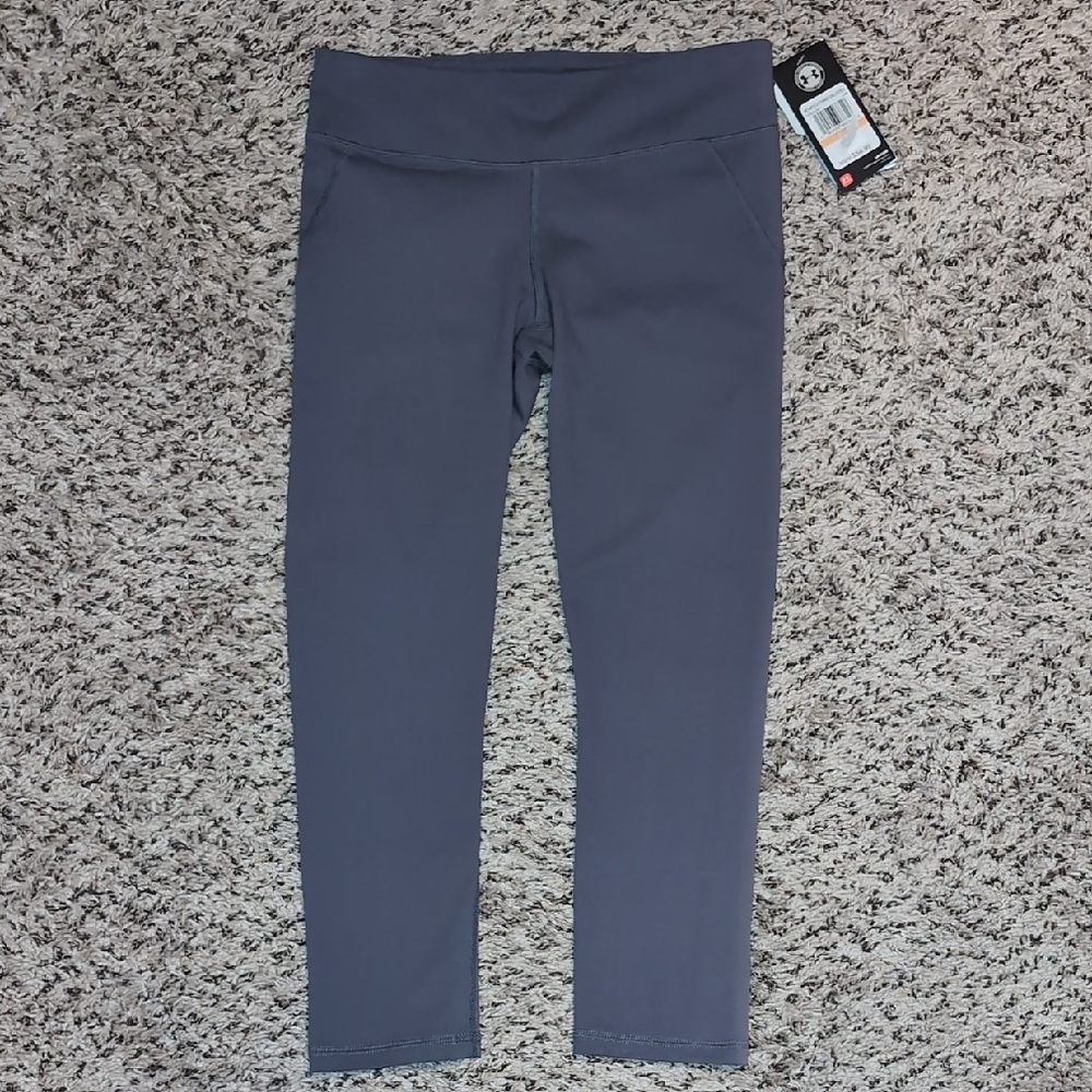 Under Armour Gray Crop Leggings with Moisture-Wicking Fabric and Wide Waistband